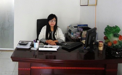 褚圣楠，2011届商务管理系毕业生，创立清丰旅行社有限公司，现任法人代表及总经理。
