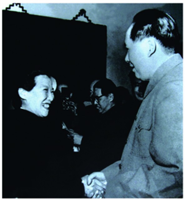 伟大领袖毛主席接见晋剧大师、老校长丁果仙